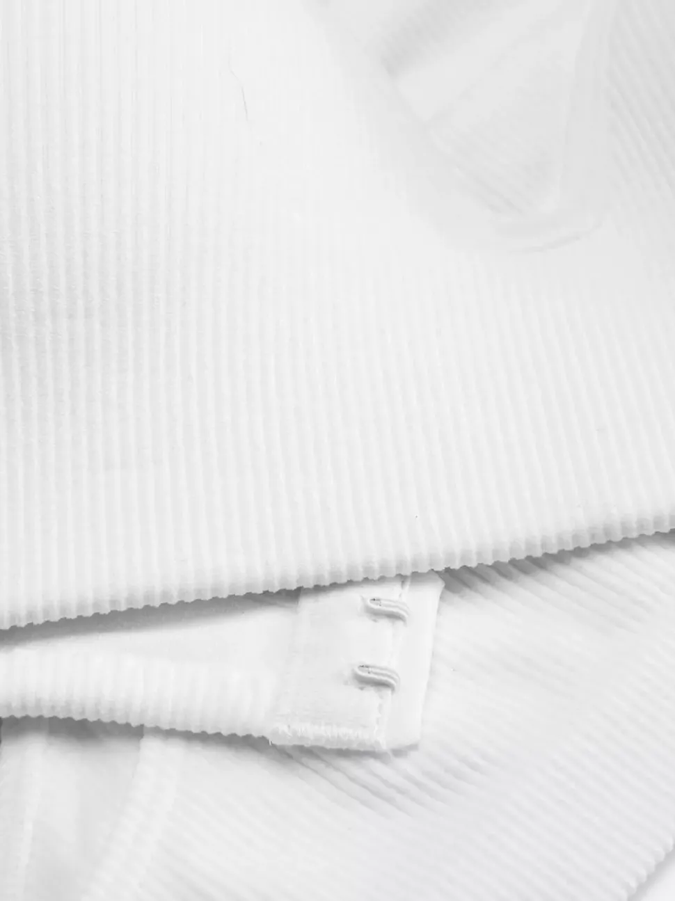 Usztywniany komplet bielizny prążkowanej