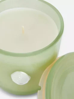 Świeca w słoiczku z mlecznego szkła