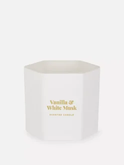 Świeca wotywna w sześciokątnym pojemniku