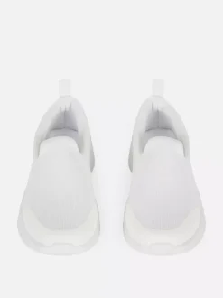 Wsuwane buty sportowe