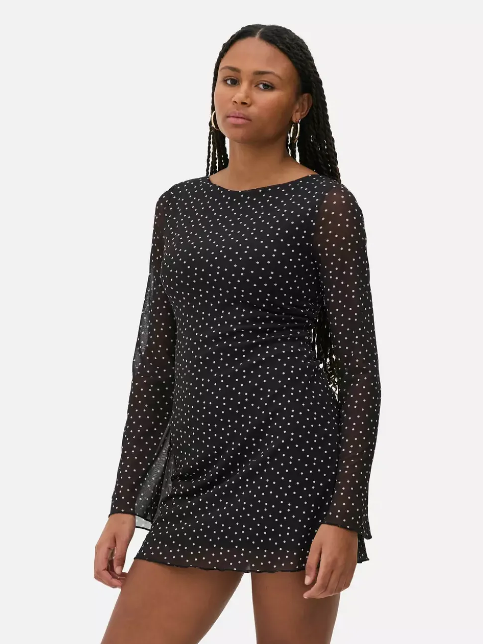 Wzorzysta siateczkowa sukienka mini z dżerseju