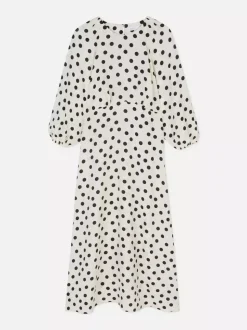 Wzorzysta sukienka midi