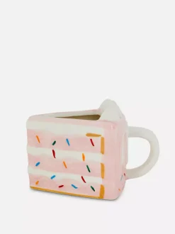 Zabawny kubek w kształcie kawałka tortu