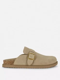 Zamszowe chodaki z klamrą The Edit