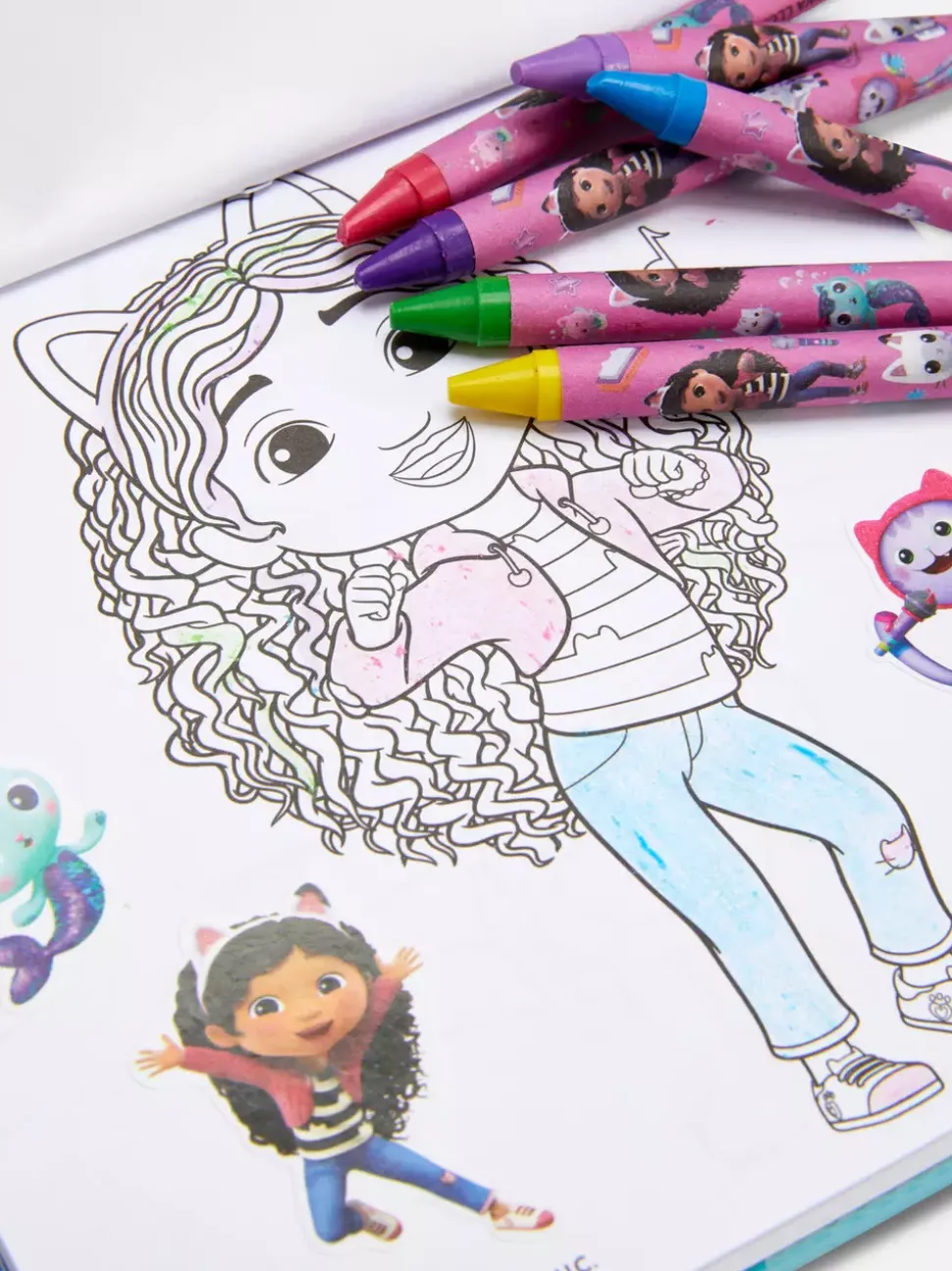 Zestaw do kolorowania z motywem Kociego domku Gabi