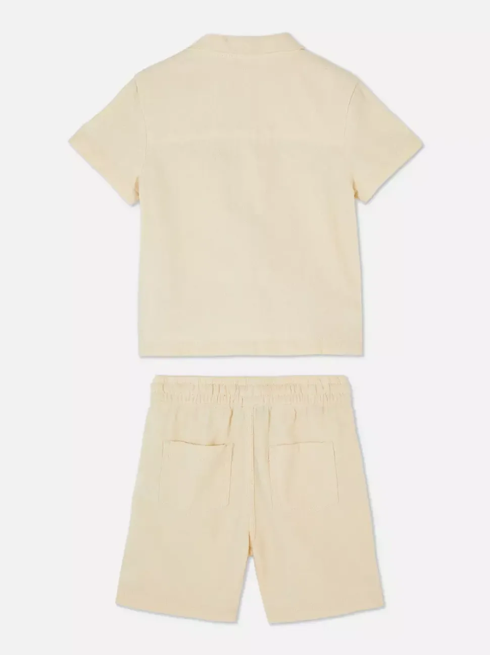 Zestaw z koszulą i szortami z krótkim rękawem