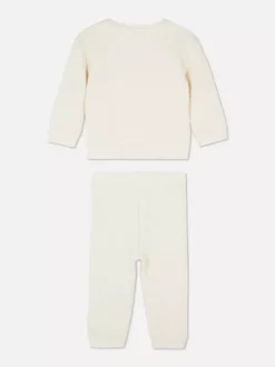 Zestaw z teksturowaną bluzą i spodniami dresowymi